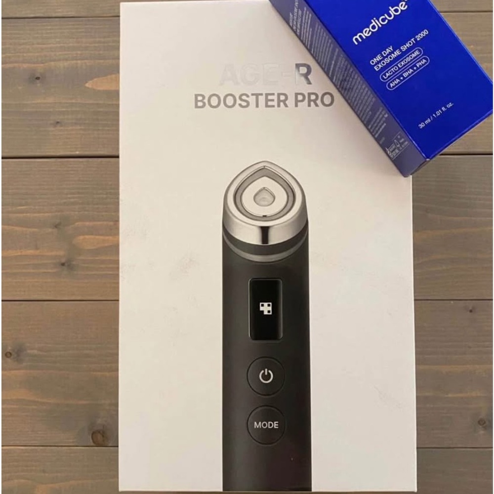 MEDICUBE BUNDLE • Age-R Booster Pro & Medicube Exosome Skin Booster Serum • NEW!
